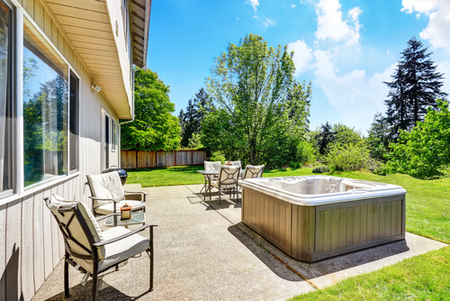 Hot Tub Removal in Chicago, Naperville, Bolingbrook